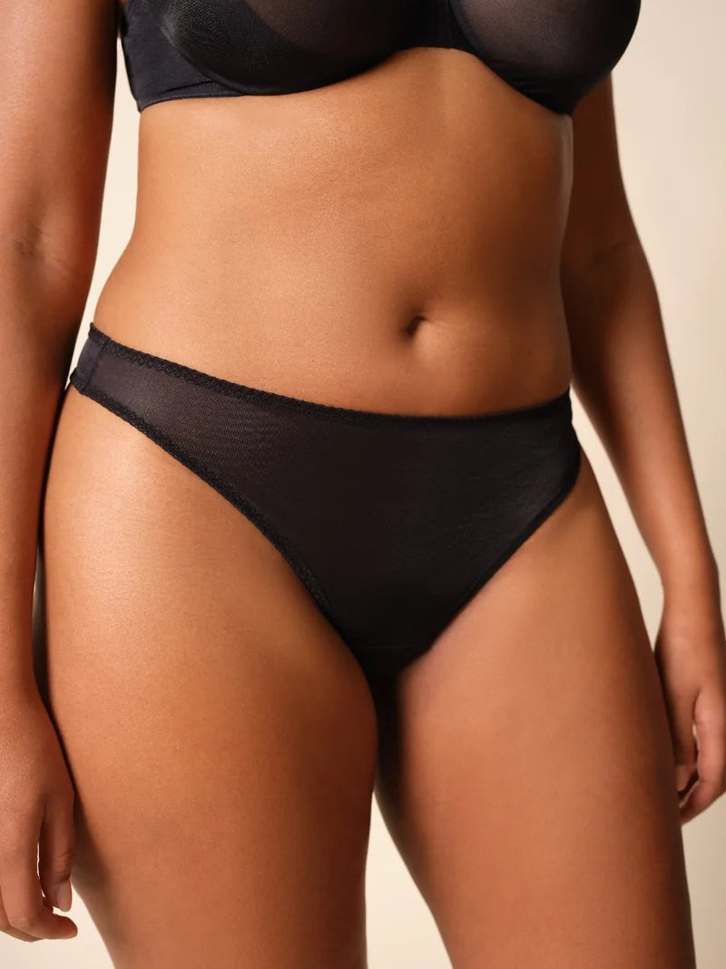 Gossard Glossies Thong Black Ouh La La