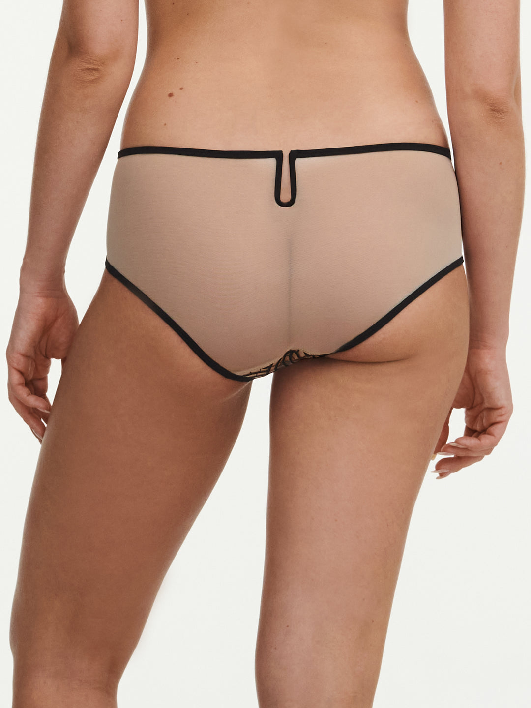 Chantelle - Vibrate Shorty Black / Nude