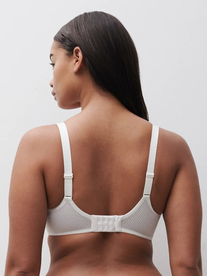 Chantelle - Legend Very Covering Underwired Bra Milk
