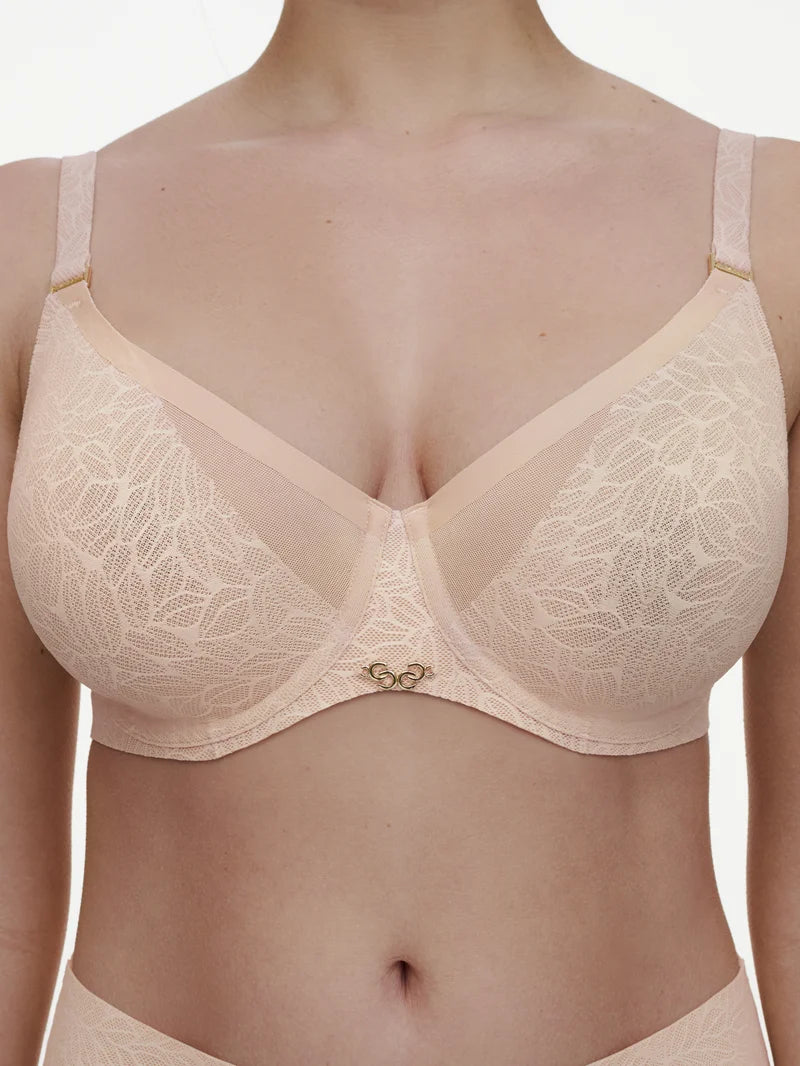 Chantelle - Pure Lace Covering Molded Bra Golden Beige