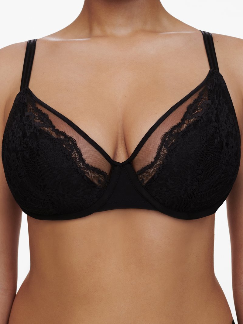 Chantelle - Crush Plunge Spacer Bra Black