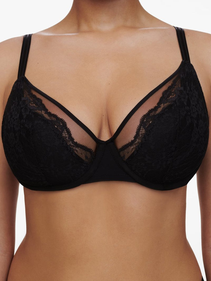 Chantelle - Crush Plunge Spacer Bra Black