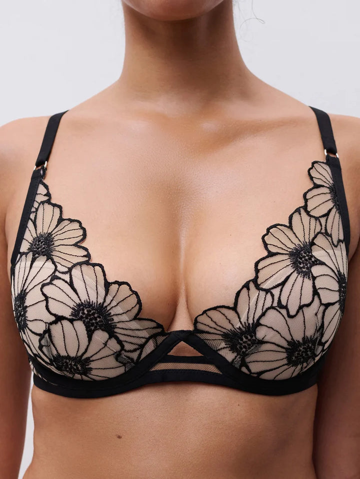 Chantelle - Lush Plunge T-Shirt Bra Black / Soft Pink