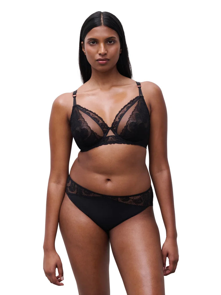 Chantelle - Amor Covering Underwired Bra Black