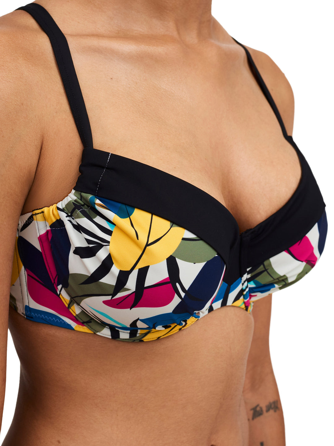 Femilet Swimwear - Honduras Covering Underwired Bikini (Adjustable) Multicolor Leaves