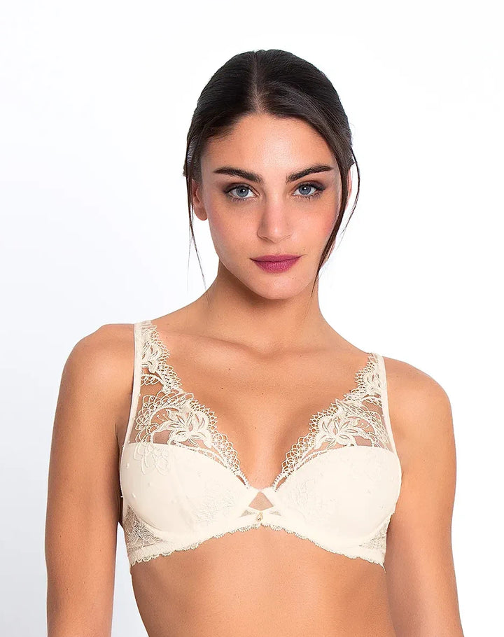 Lise Charmel - Princesse Iris Light Padded Bra Ecru Nacre