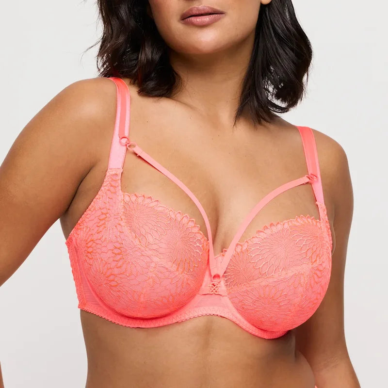 SOPHORA Raspberry Balcony Bra Tulip Seam | United