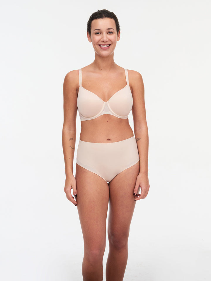 Chantelle Pure Light Covering Spacer Bra - Golden Beige Spacer Bra Chantelle
