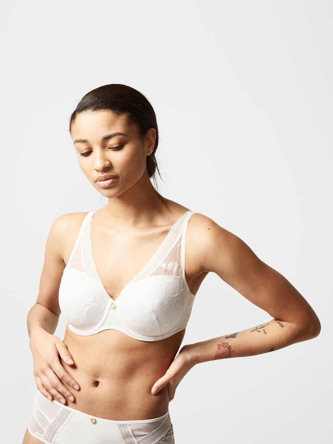 Chantelle True Lace Plunge Spacer Bra - Milk Plunge Bra Chantelle