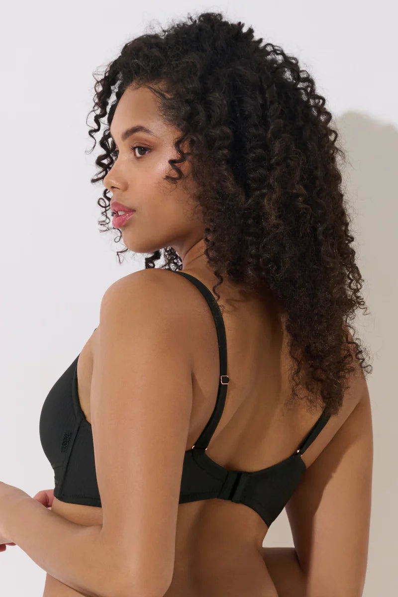 Lisca - Laura V-Neck Wireless Soft Bra Black
