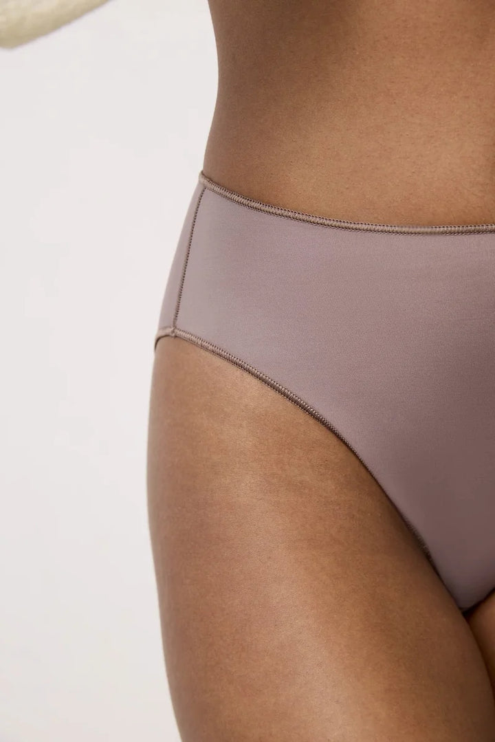 Lejaby - Les Invisibles Briefs Fauve