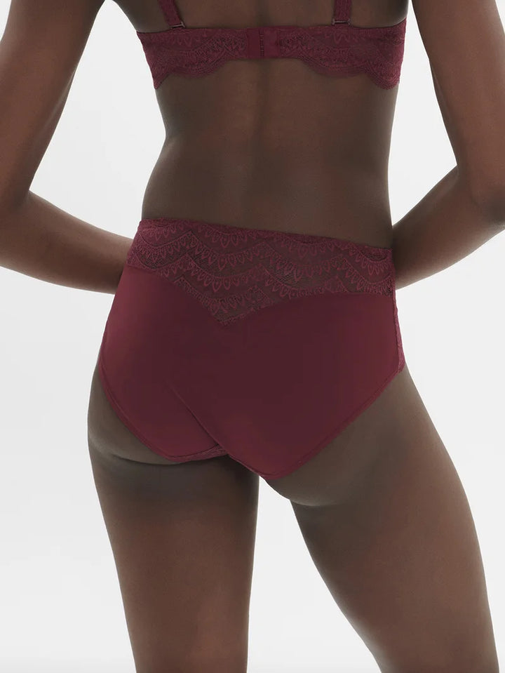 Simone Perele - Karma High Waist Brief Panty Spinel Red