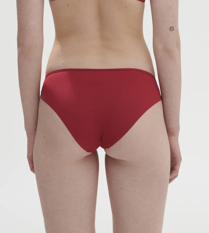 Simone Perele - Saga Brief Lipstick