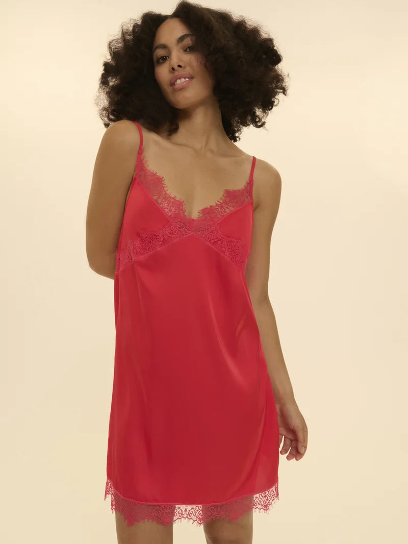 Simone Perele - Satin Secrets Short Nightdress Flamingo
