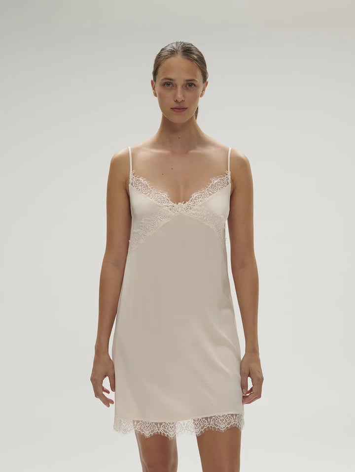 Simone Perele - Satin Secrets Short Nightdress Sakura Pink