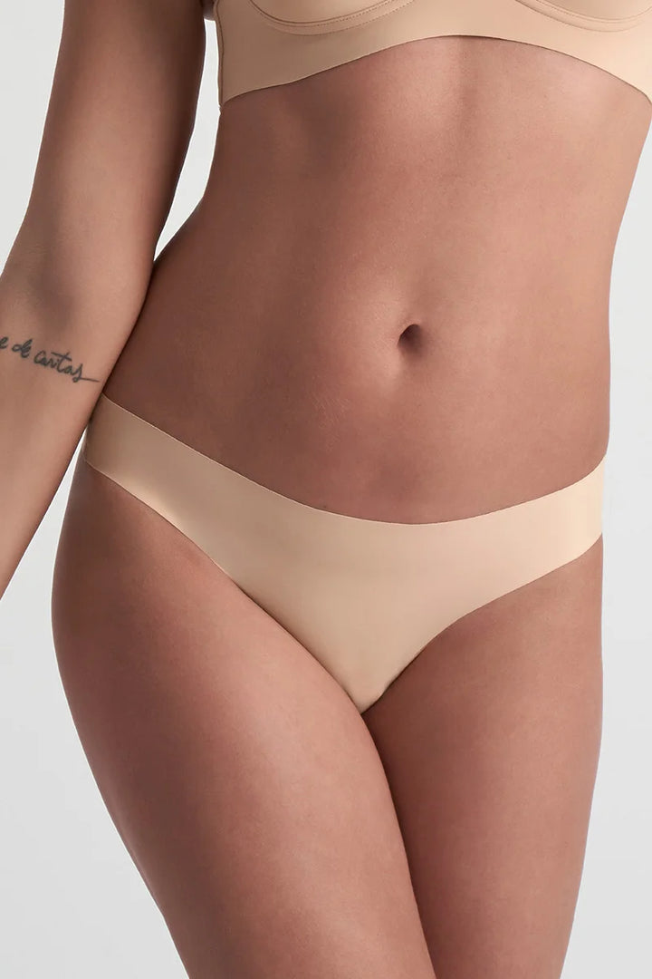 ByeBra - Bum Lifts & Underwear 2- Pack Invisible Brazilian Beige & Black