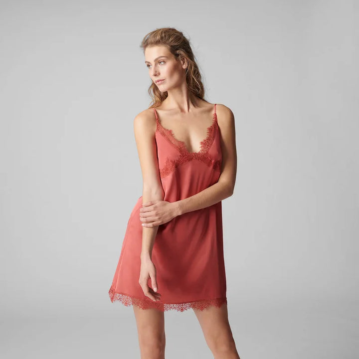 Simone Perele - Satin Secrets Short Nightdress Qwartz Pink