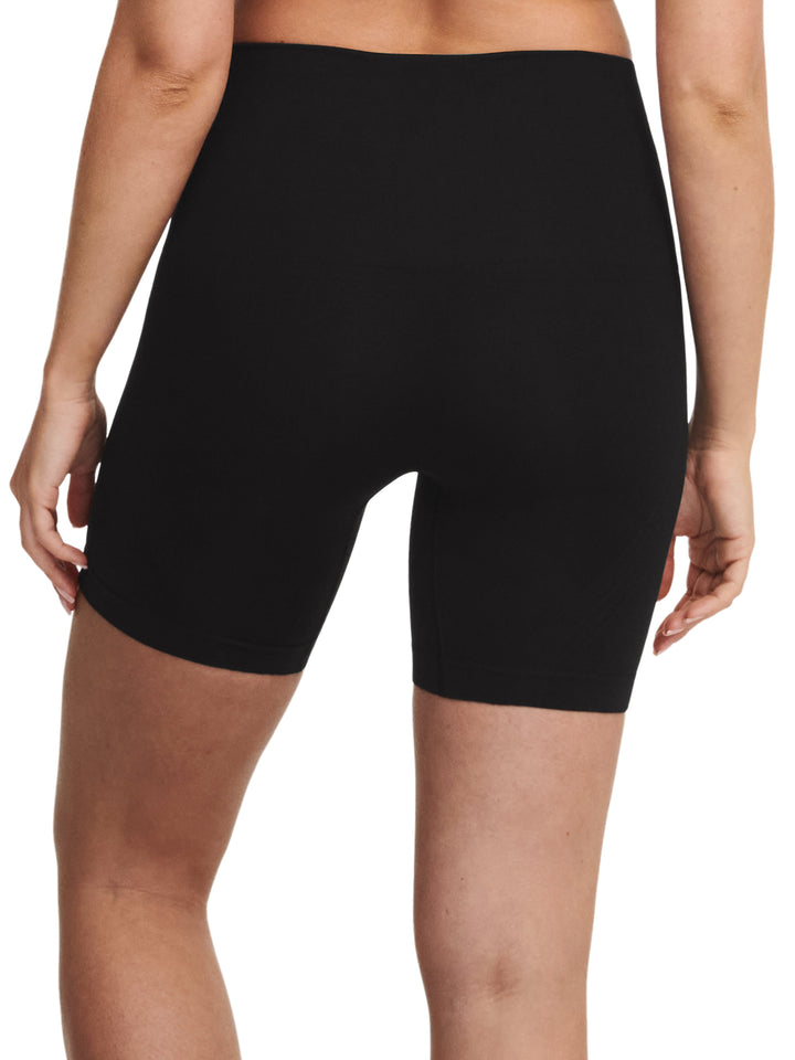 Chantelle Smooth Comfort Sculpting Biker Shorts - Black Shorts Chantelle 