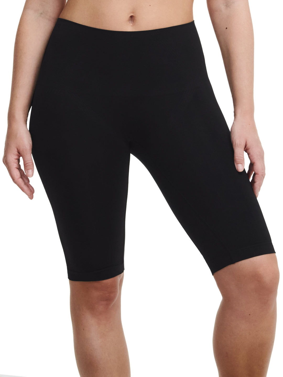 Chantelle Smooth Comfort Sculpting Long Shorts - Black Shorts Chantelle 