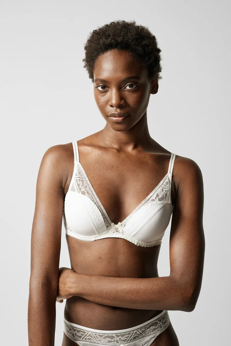 Chantelle - Alto Plunge T-Shirt Bra Milk