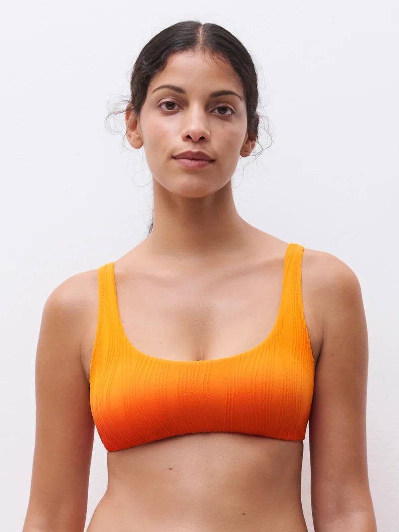 Chantelle Swimwear - Swim One Size Wirefree T-Shirt Bra Sunrise Tie & Dye