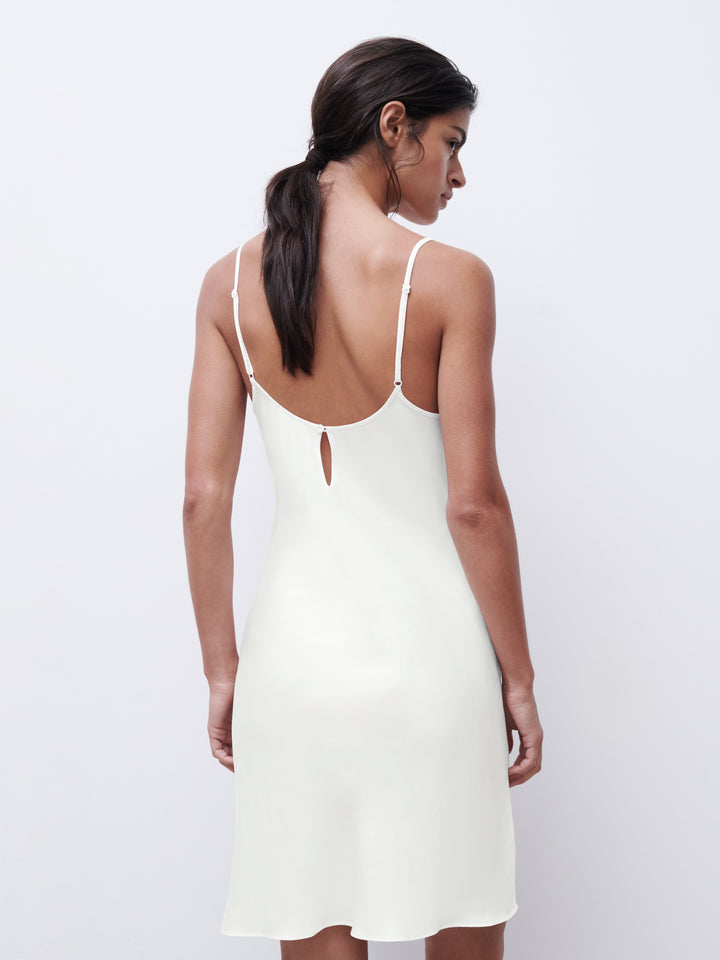 Chantelle - Fleurs Nightdress Milk / Black