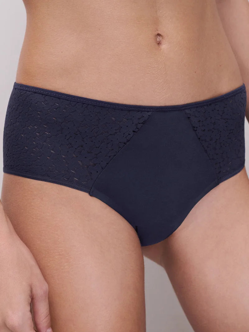 Chantelle EasyFeel - Norah Covering Shorty Ultramarine