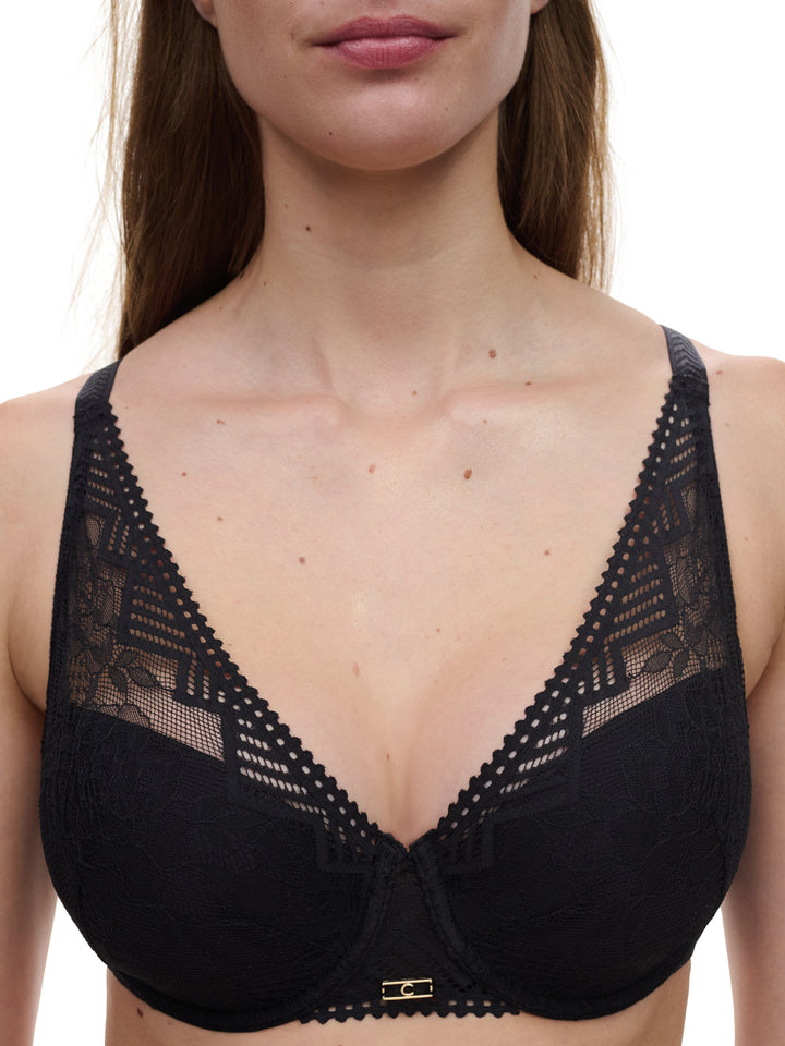 Chantelle - Origins Plunge Spacer Bra Black