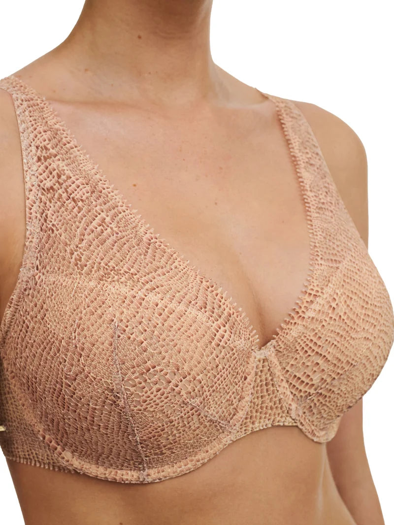 Chantelle - Day To Night Plunge Spacer Bra Python Lace