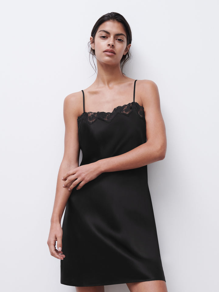 Chantelle - Cabaret Sauvage Nightdress Black
