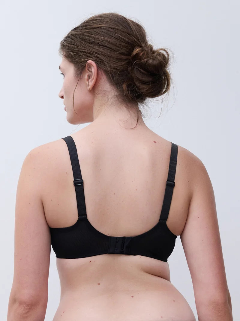 Chantelle - Legend Very Covering Underwired Bra Black