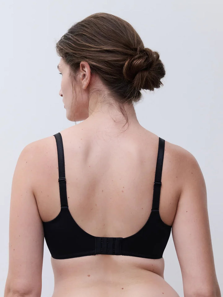 Chantelle - Maris Very Covering Molded Bra Black