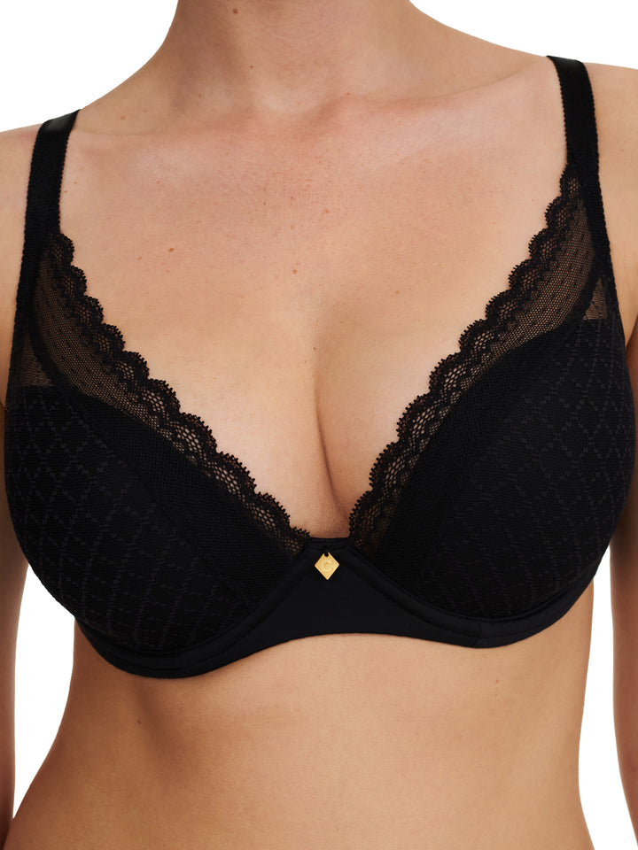 Chantelle EasyFeel - Norah Plunge T-Shirt Bra Black