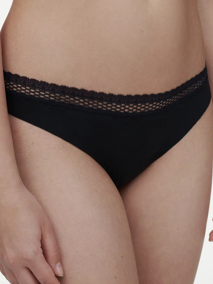 Chantelle - Cozy Chic Tanga Black