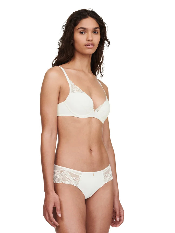 Chantelle - Orangerie Dream Covering Shorty Milk
