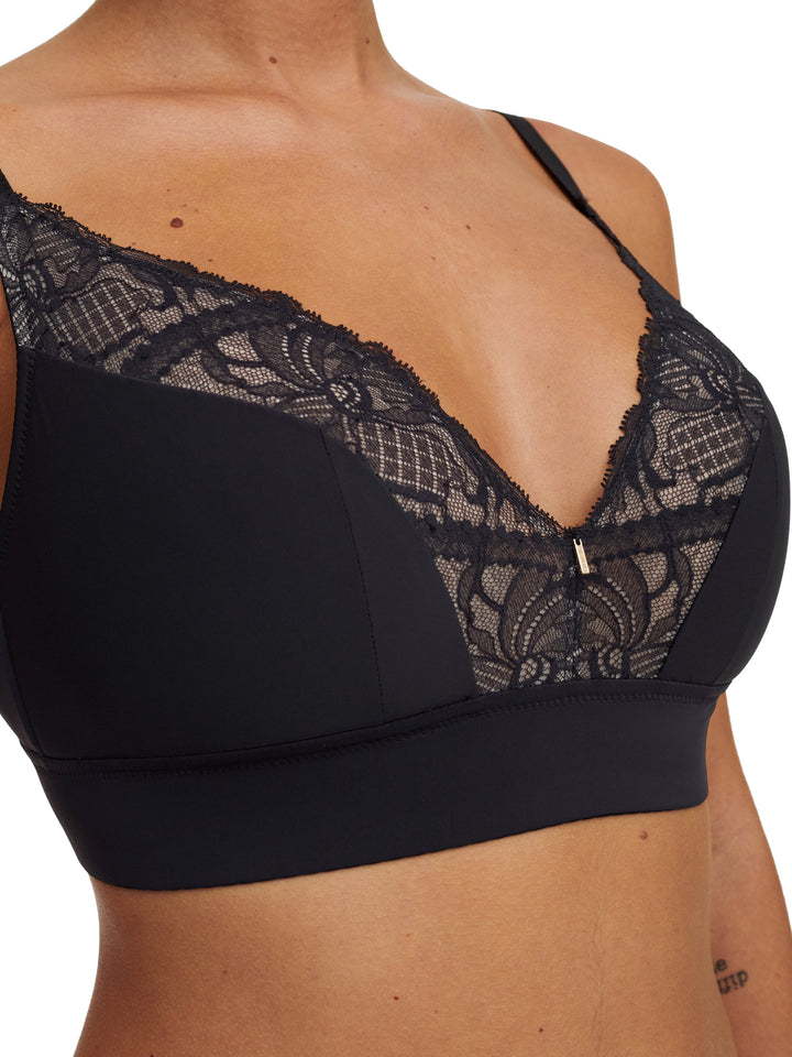 Chantelle Orangerie Dream Wirefree Support Foam Bra - Black Soft Bra Chantelle 