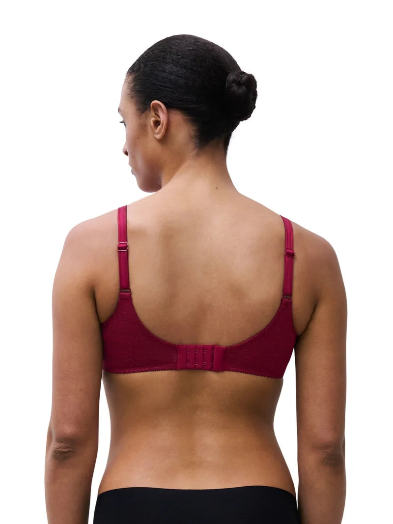 Chantelle - C Magnifique Moulded Bra Raspberry Pink