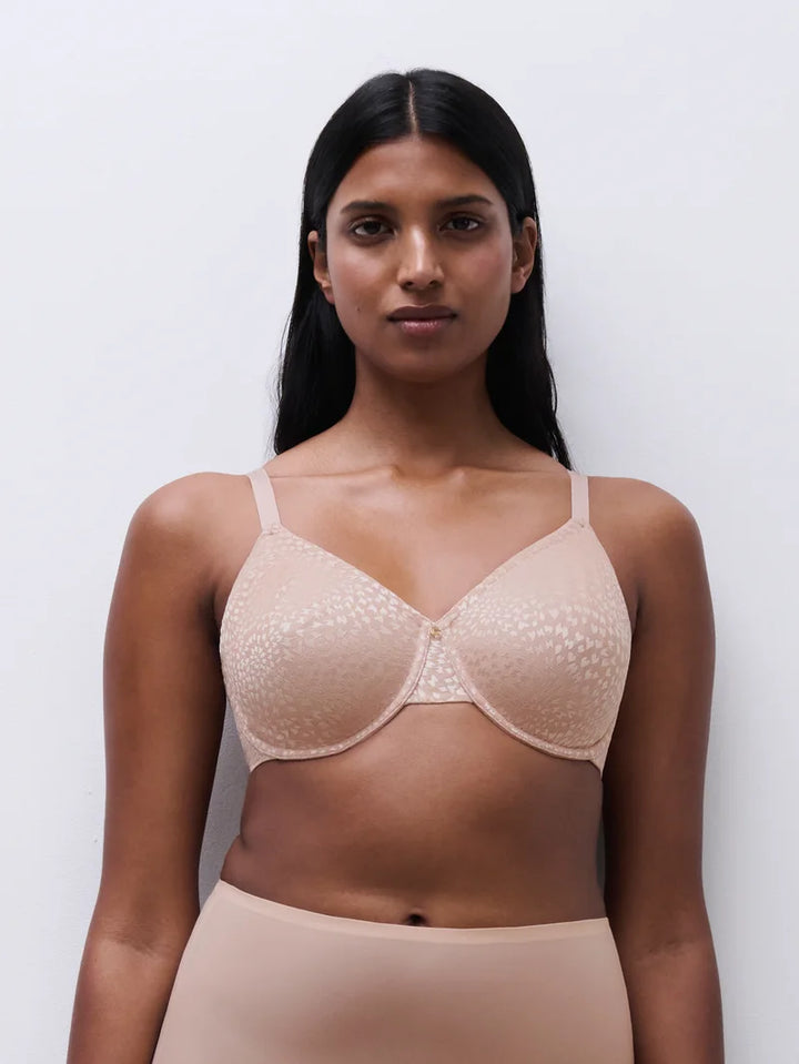 Chantelle - Magique Covering Moulded Bra Dusky Pink