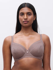 Chantelle - Sujetador con aros y cobertura romántica en color visón