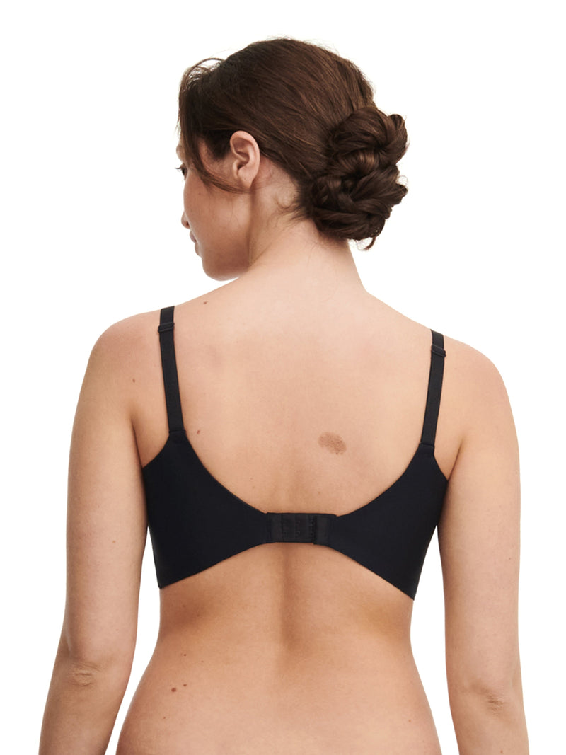 Chantelle - Graphic Support Wirefree Support Bra Black Soft Bra Chantelle 