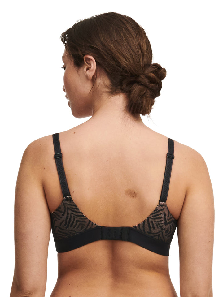 Chantelle - Graphic Allure Covering Underwired Black Full Cup Bra Chantelle 