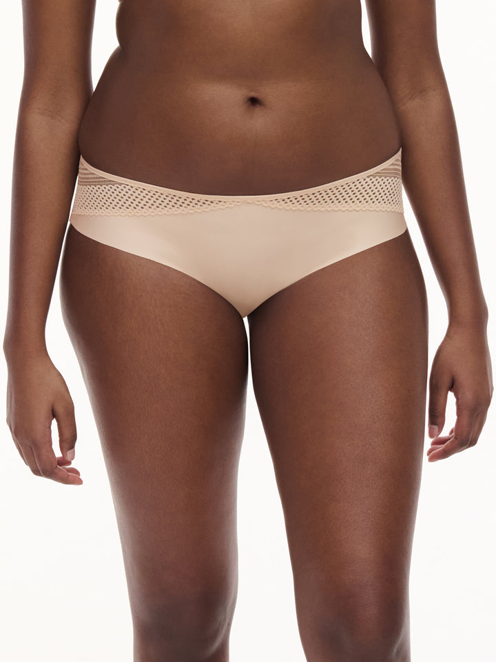 Chantelle - Play Covering Shorty Golden Beige