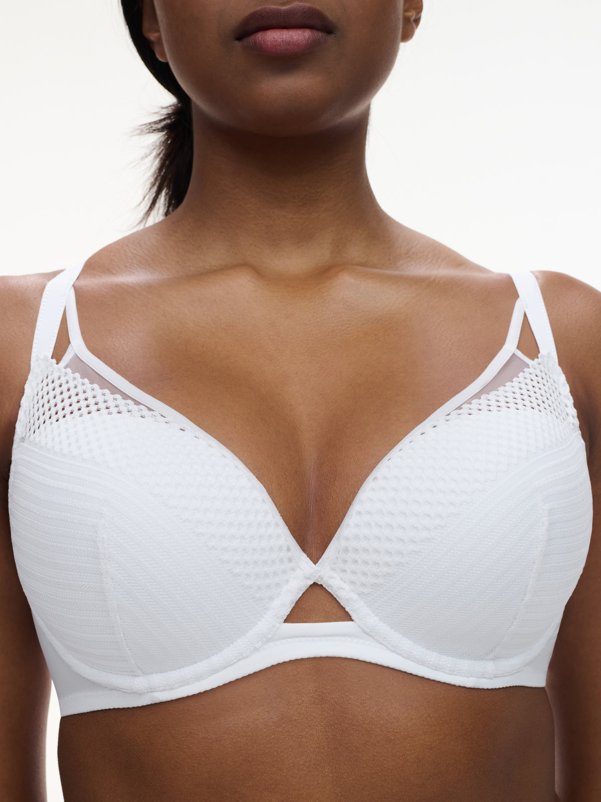Chantelle - Play Plunge T-Shirt Bra White