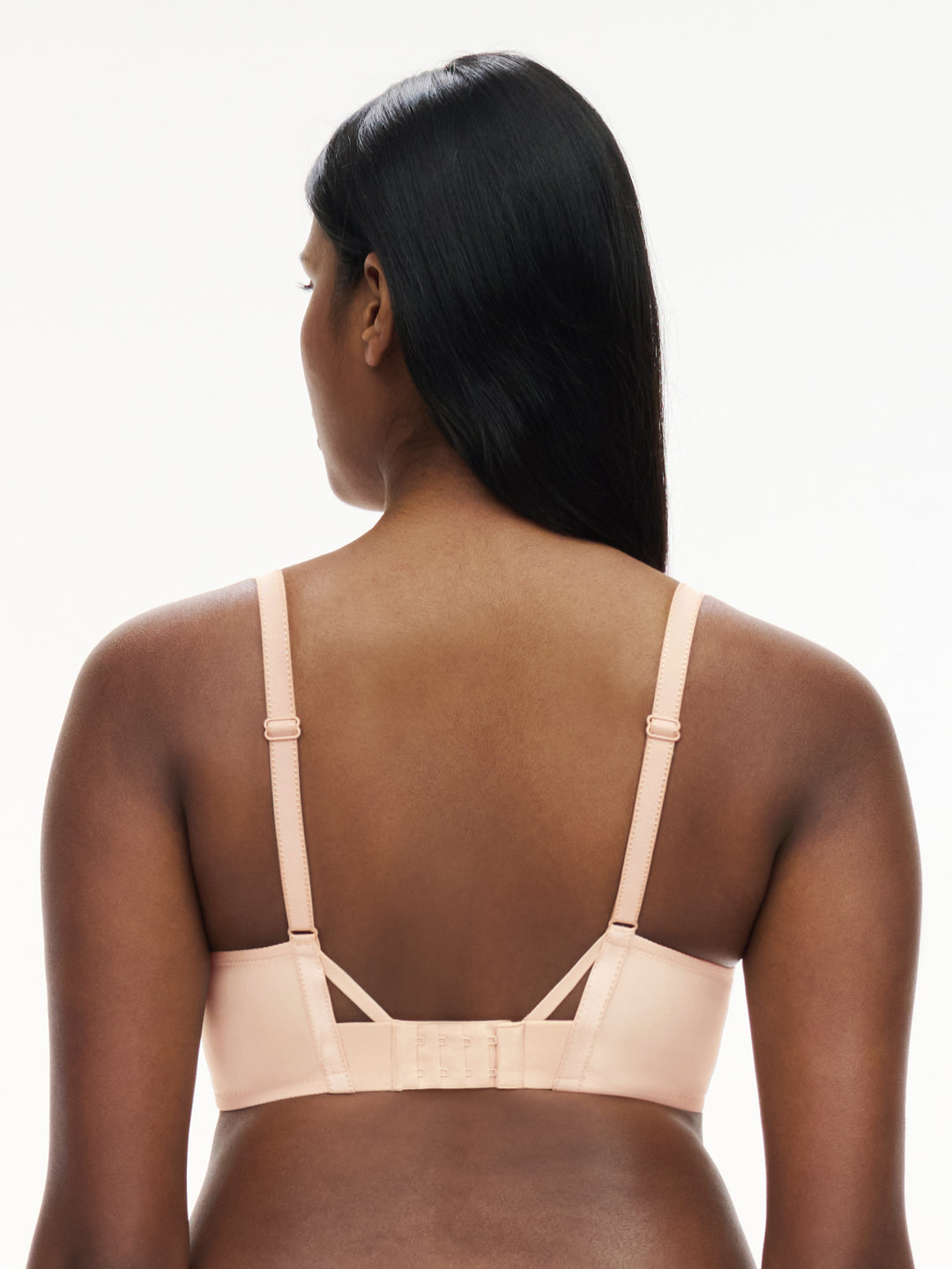 Chantelle - Play Plunge T-Shirt Bra Golden Beige