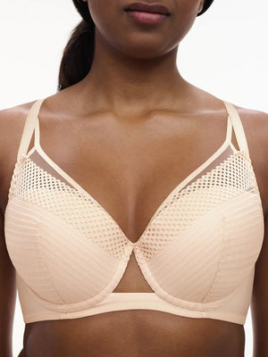 Chantelle - Play Plunge T-Shirt Bra Golden Beige