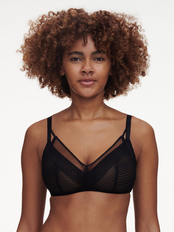 Chantelle - Play Wirefree Support Bra Black