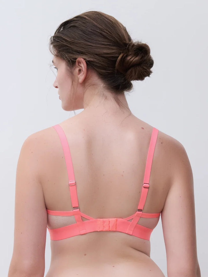 Chantelle - Lush Wirefree Triangle Bra Bubblegum