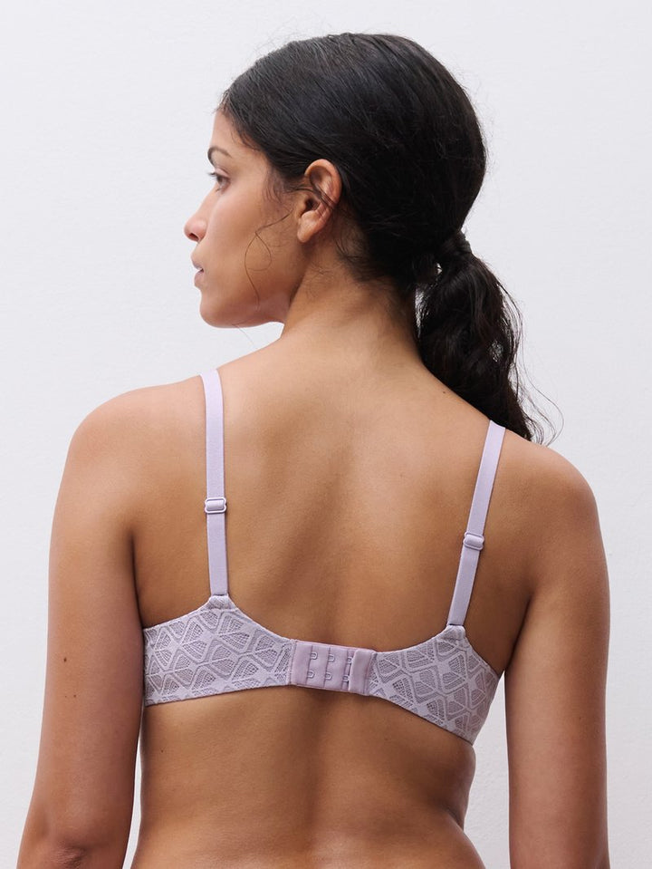 Chantelle - Ace Covering Spacer Bra Lavandin