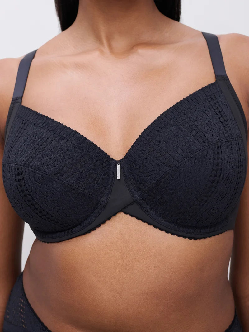 Chantelle - Easy Support Very Covering Underwired Bra Black