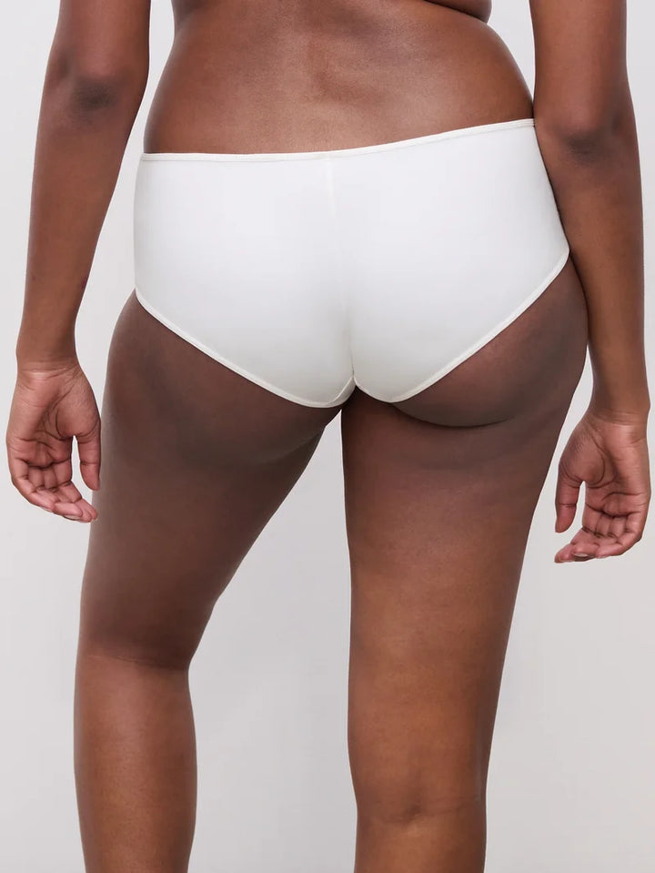Chantelle - Floral Touch Covering shorty Milk